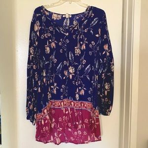 Billabong Women’s medium “Just Like You” floral long sleeve tunic dress